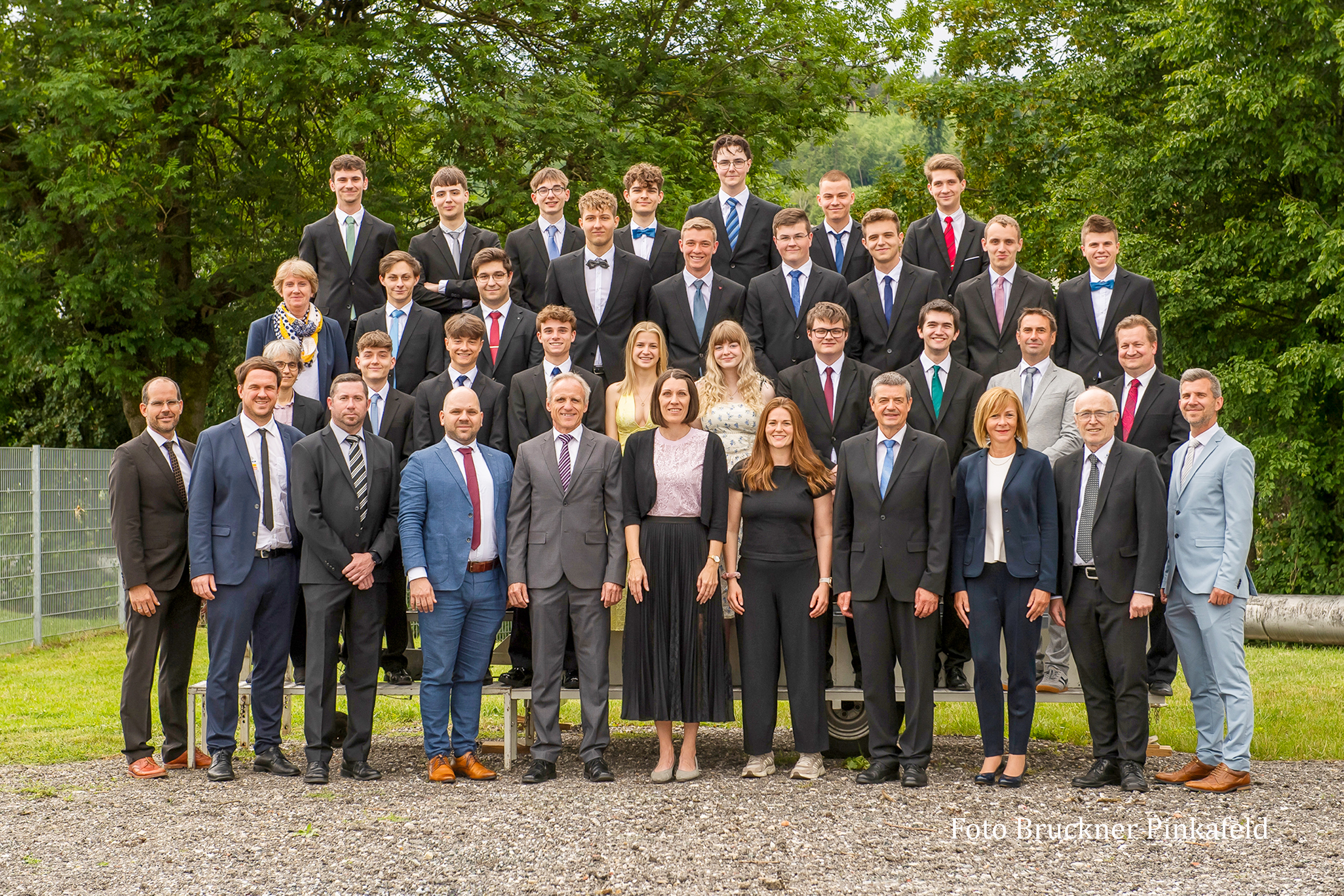 Absolvent*innen der 5BHIF 2026 (Foto: Foto Bruckner, Pinkafeld)